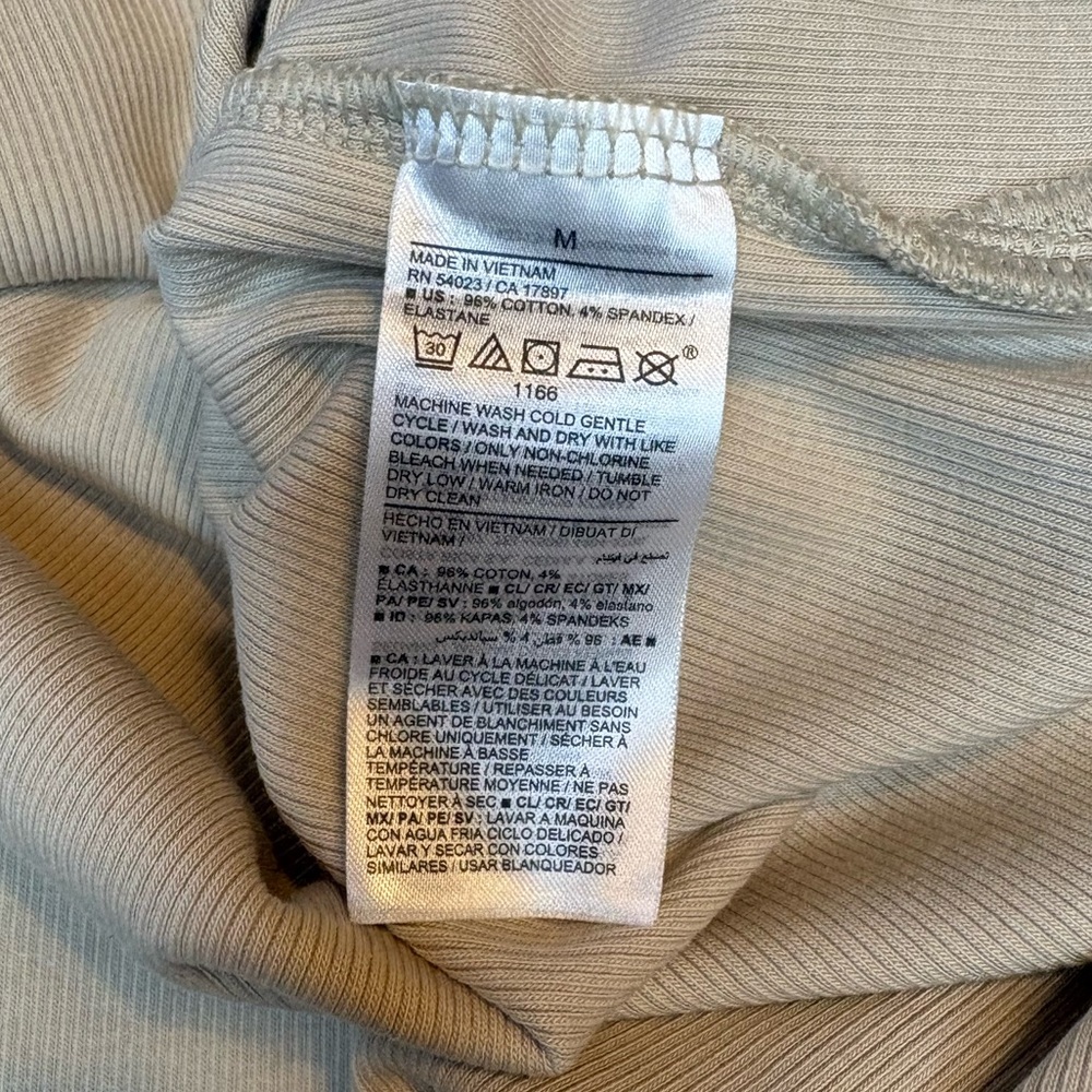 NWT Old Navy Beige Scoop Neck Fitted Ribbed Knit Midi Dress Size M - Picture 10 of 10